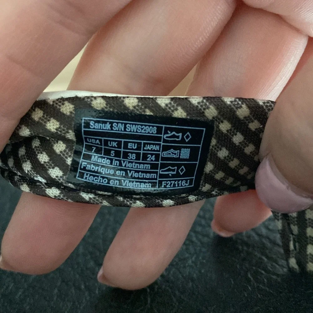 Women’s Sanuk flip flops - Picture 6 of 6